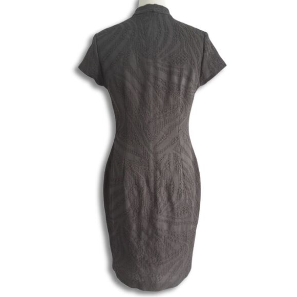 J.McLaughlin Ivana Catalina Dress M Black Stretch Mini Sheath Cap Sleeve Classic - Picture 2 of 8